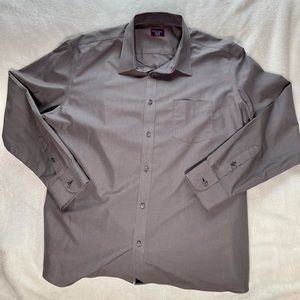 Men’s UnTuckit dress shirt. Size XXXL. Gray.